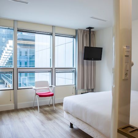 Qbic Amsterdam Wtc Hotel Екстериор снимка