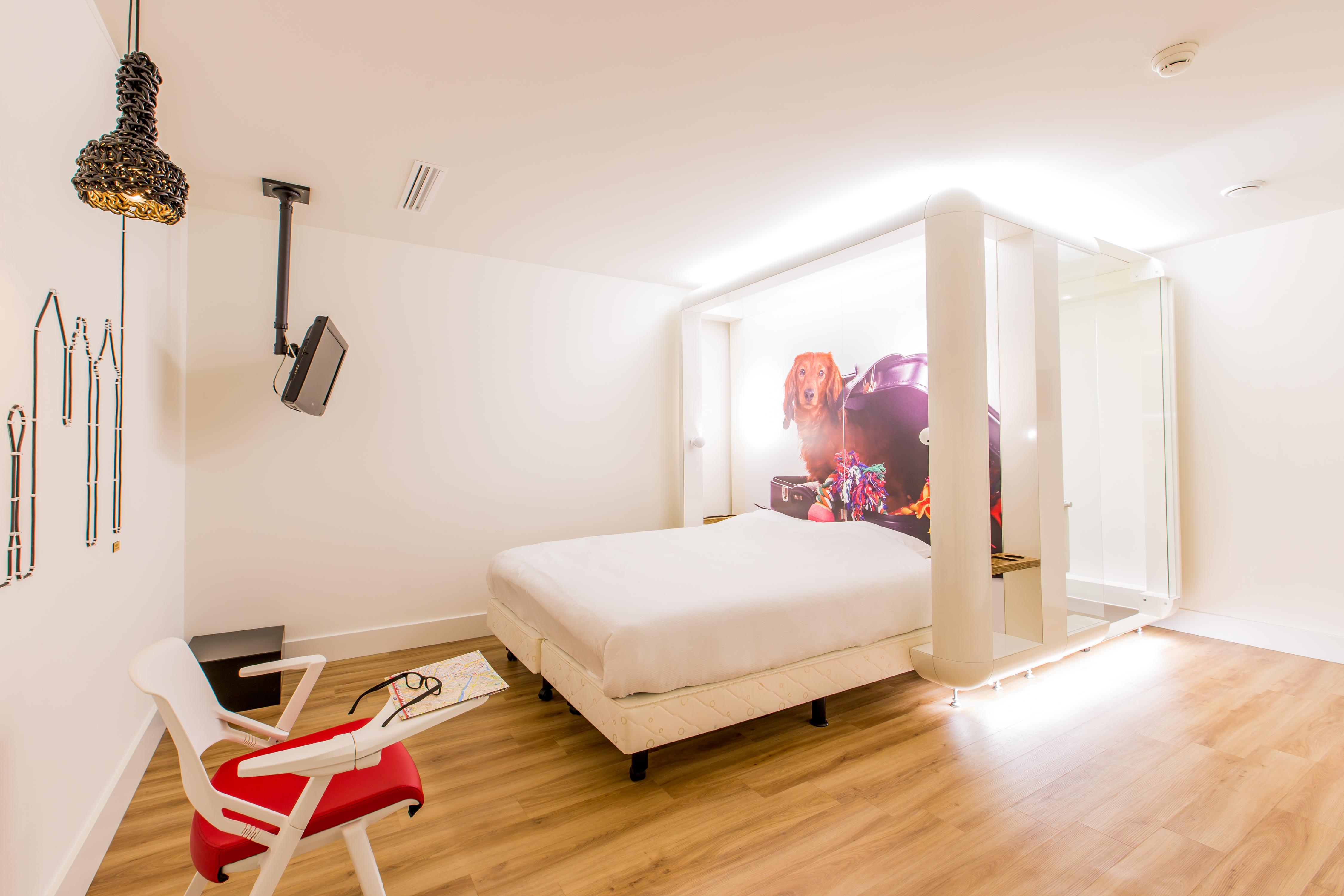 Qbic Amsterdam Wtc Hotel Екстериор снимка