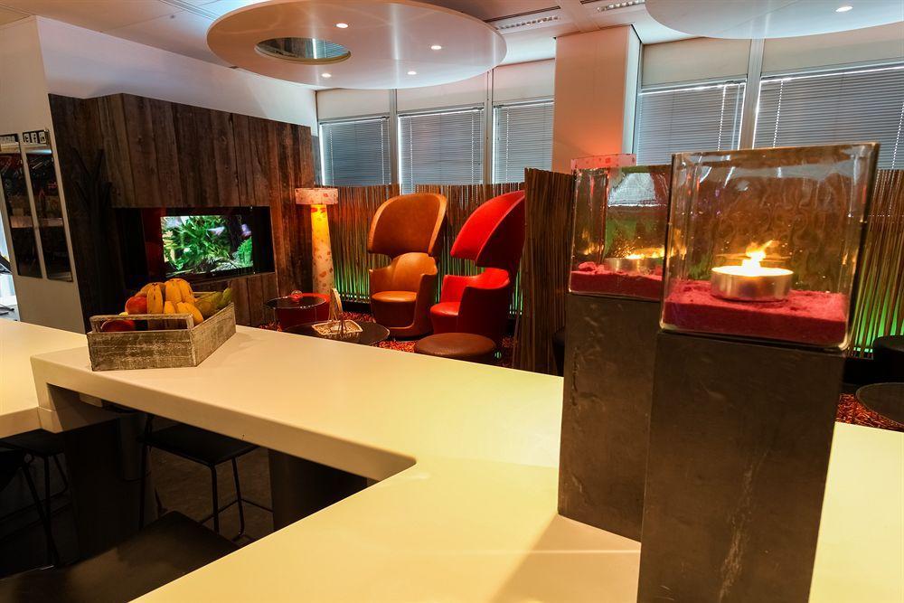 Qbic Amsterdam Wtc Hotel Екстериор снимка
