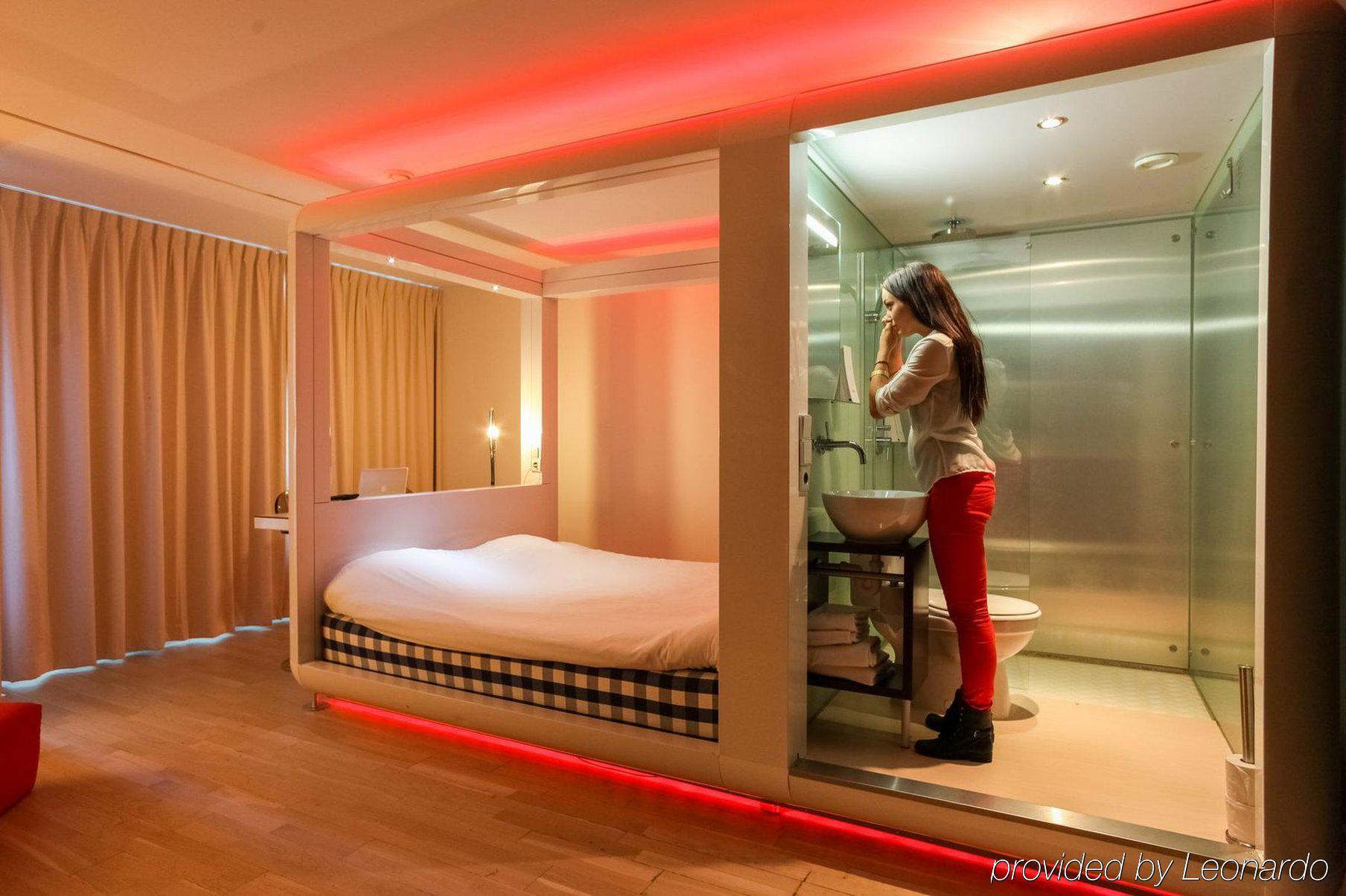 Qbic Amsterdam Wtc Hotel Екстериор снимка