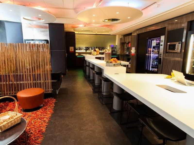 Qbic Amsterdam Wtc Hotel Екстериор снимка